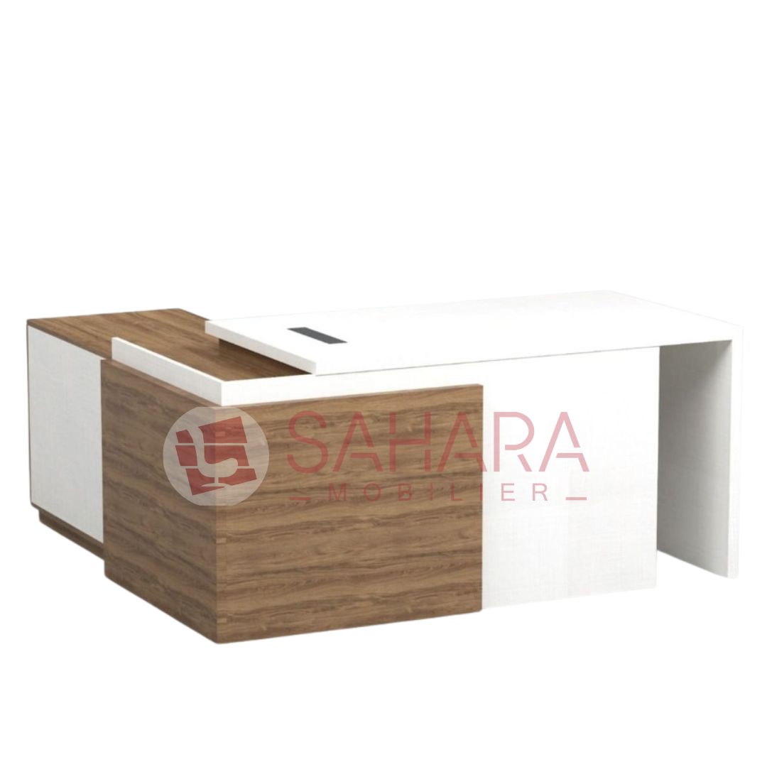 Structure en panneaux MDF haute densité : excellente robustesse et durabilité dans le temps.
Plateau principal rectangulaire, spacieux et fonctionnel, idéal pour les tâches quotidiennes.
Retour latéral avec caisson intégré : espace de rangement optimisé, idéal pour documents, fournitures et matériel informatique.
Revêtement mélaminé anti-rayures : finition bois naturel combinée à des panneaux noir mat, pour un rendu chic et professionnel.
Design épuré et contemporain : s’adapte parfaitement aux bureaux